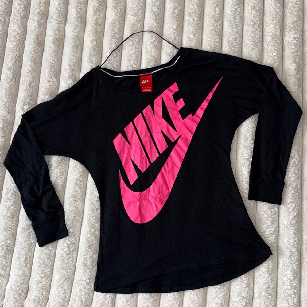Long Sleeve Nike Shirt W/ Pink Logo BNWOT